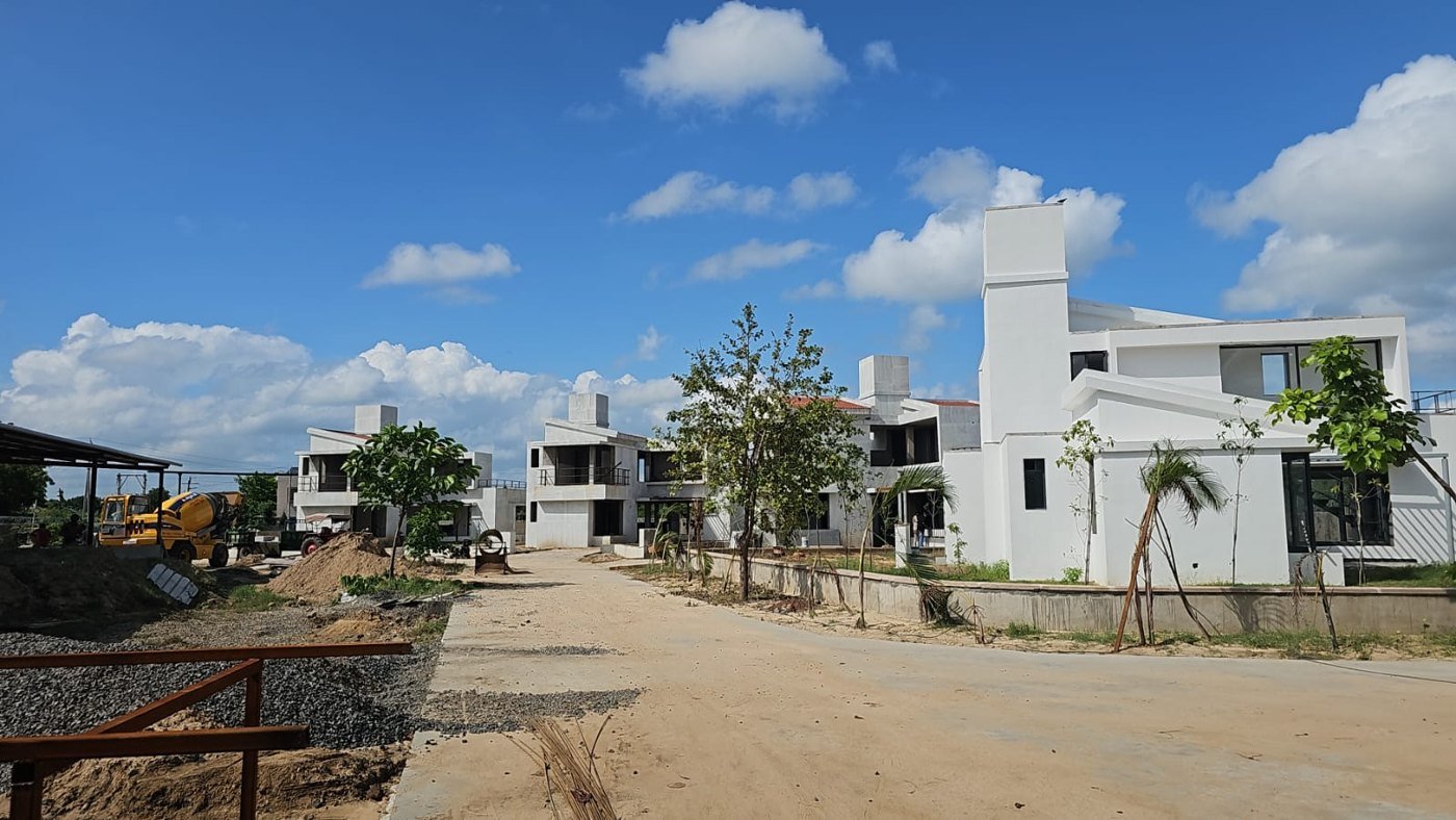 Villas along the site road